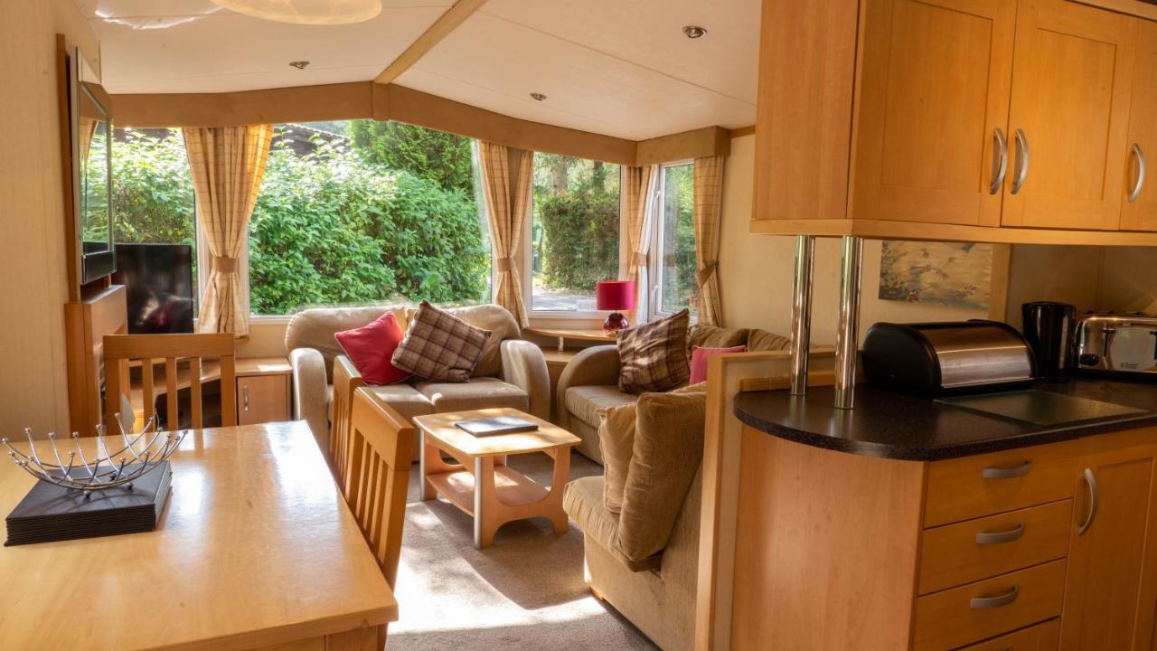 Newby Bridge Country Caravan Park Bagian luar foto